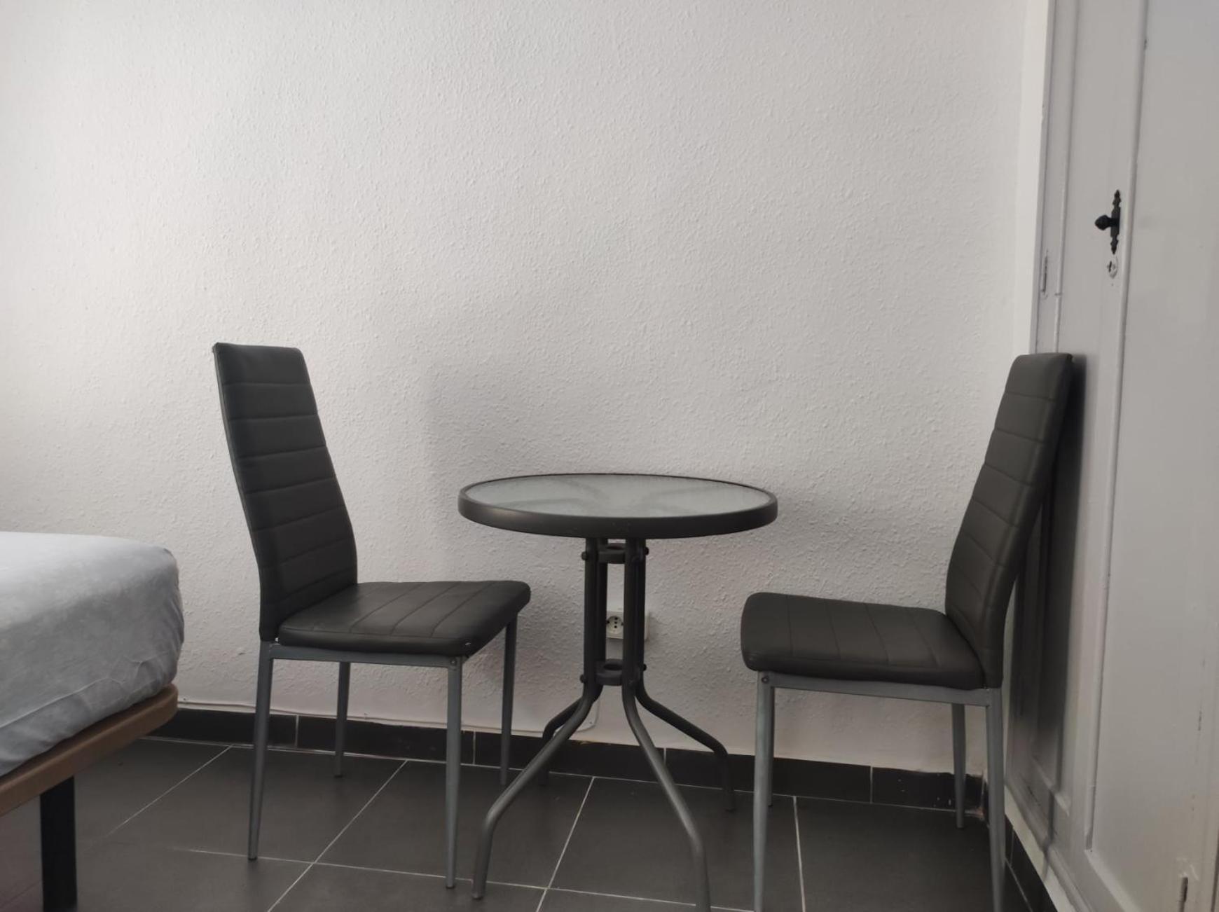 11-Habitacion Del Piso Leilighet Alicante Eksteriør bilde